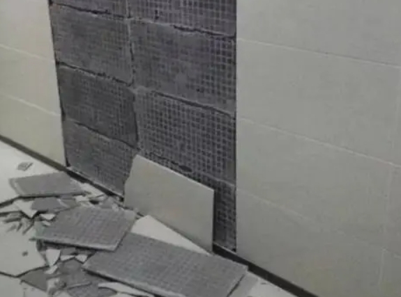 皮山瓷砖空鼓维修公司分享下皮山墙砖松动维修的知识